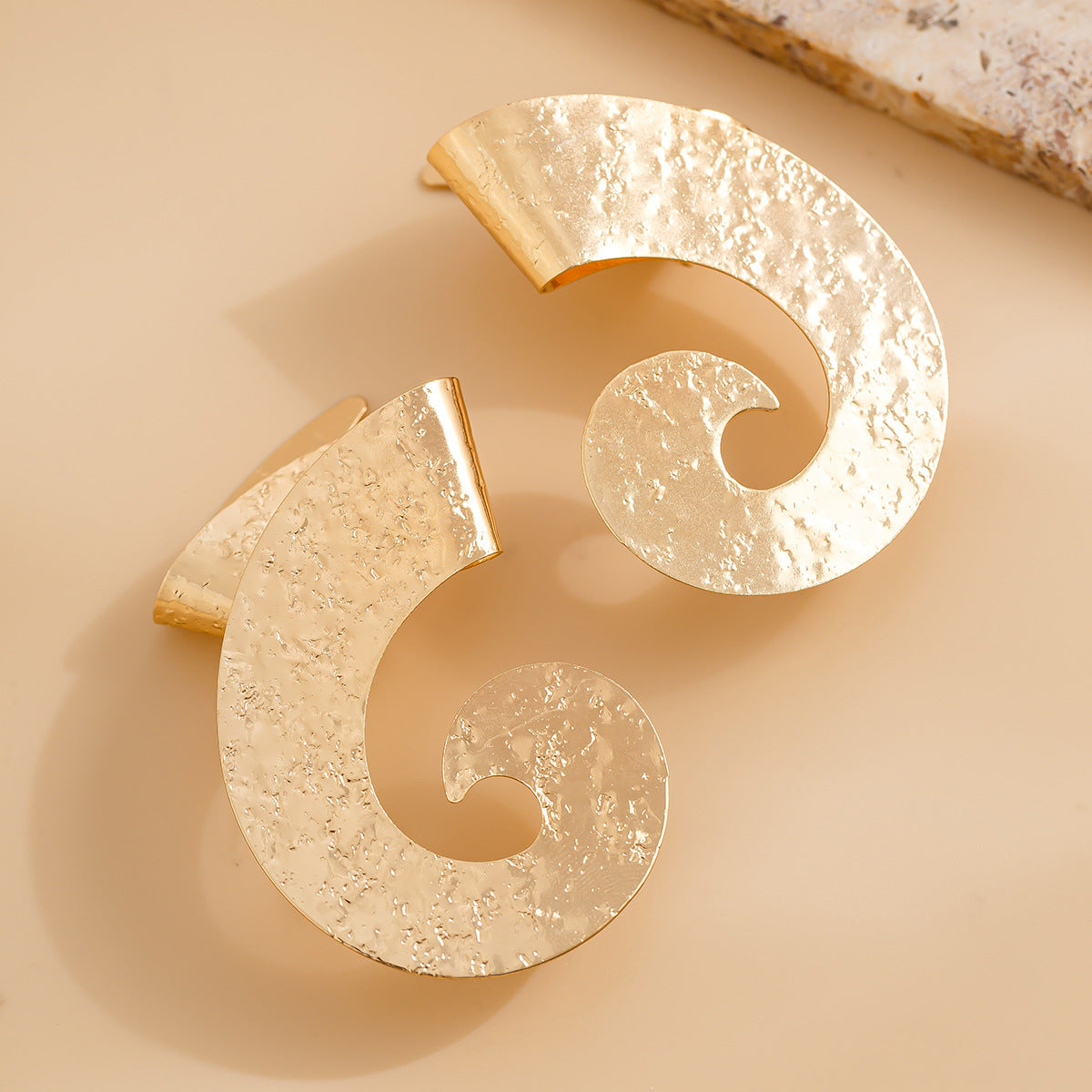 Streetwear Geometric Irregular Plated Iron Earrings for Women