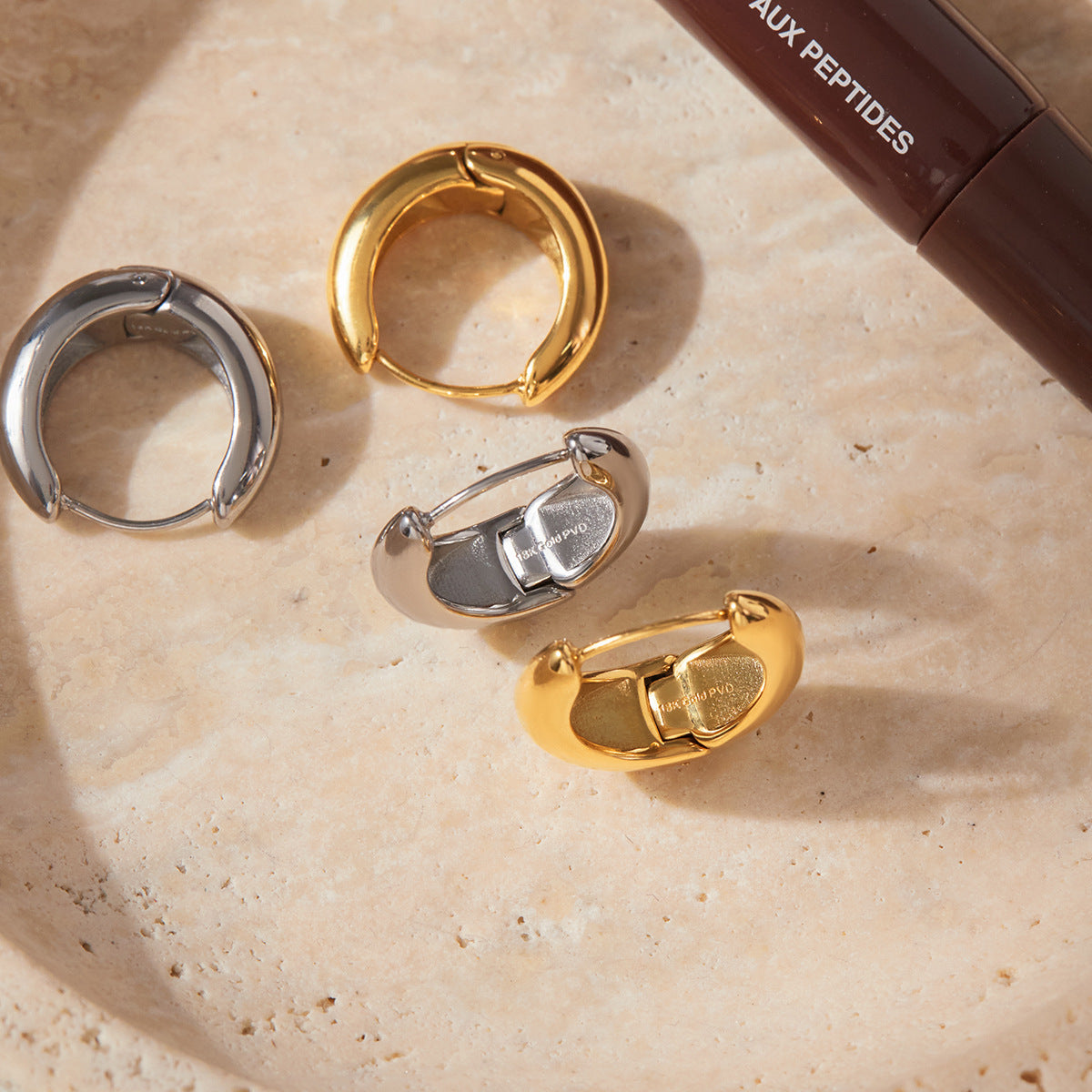 Pendientes de aro geométricos minimalistas de acero inoxidable con acabado chapado para mujer