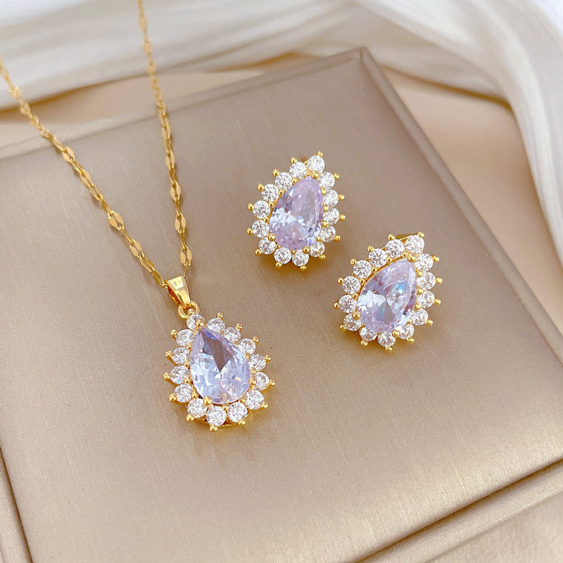 Set di collana e orecchini a goccia in acciaio al titanio di lusso con intarsio di strass