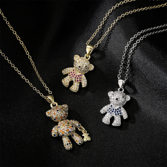 Collana con ciondolo a forma di orsetto per donna in rame con intarsio di zirconi, catena a O, design geometrico