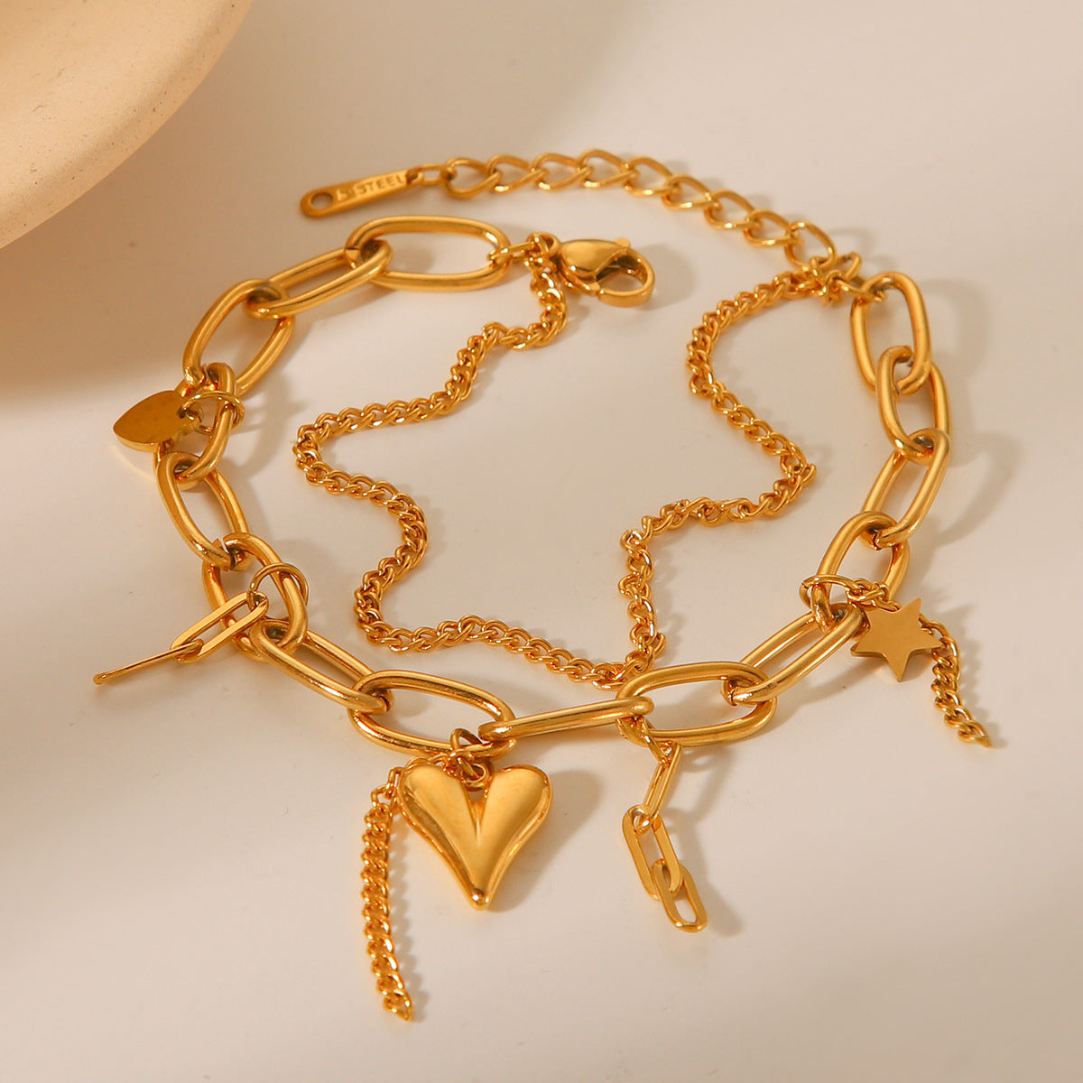 Fashionable 18K Gold Plated Stainless Steel Double Chain Bracelet with Star and Heart Charms for Women