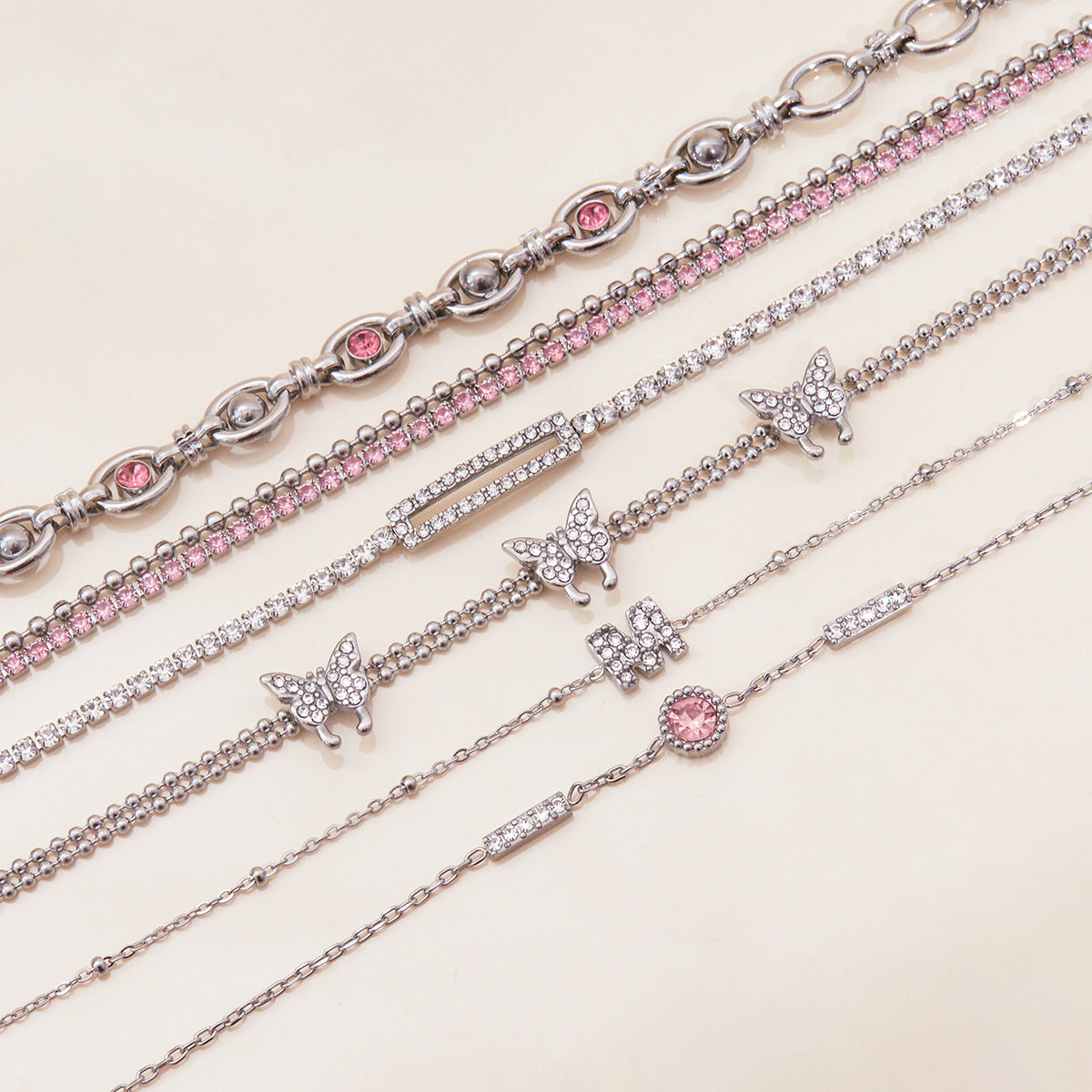 Pulsera de Mariposa Geométrica de Acero Inoxidable para Mujer con Aspecto de Acero de Titanio Joyería de Lujo Minimalista