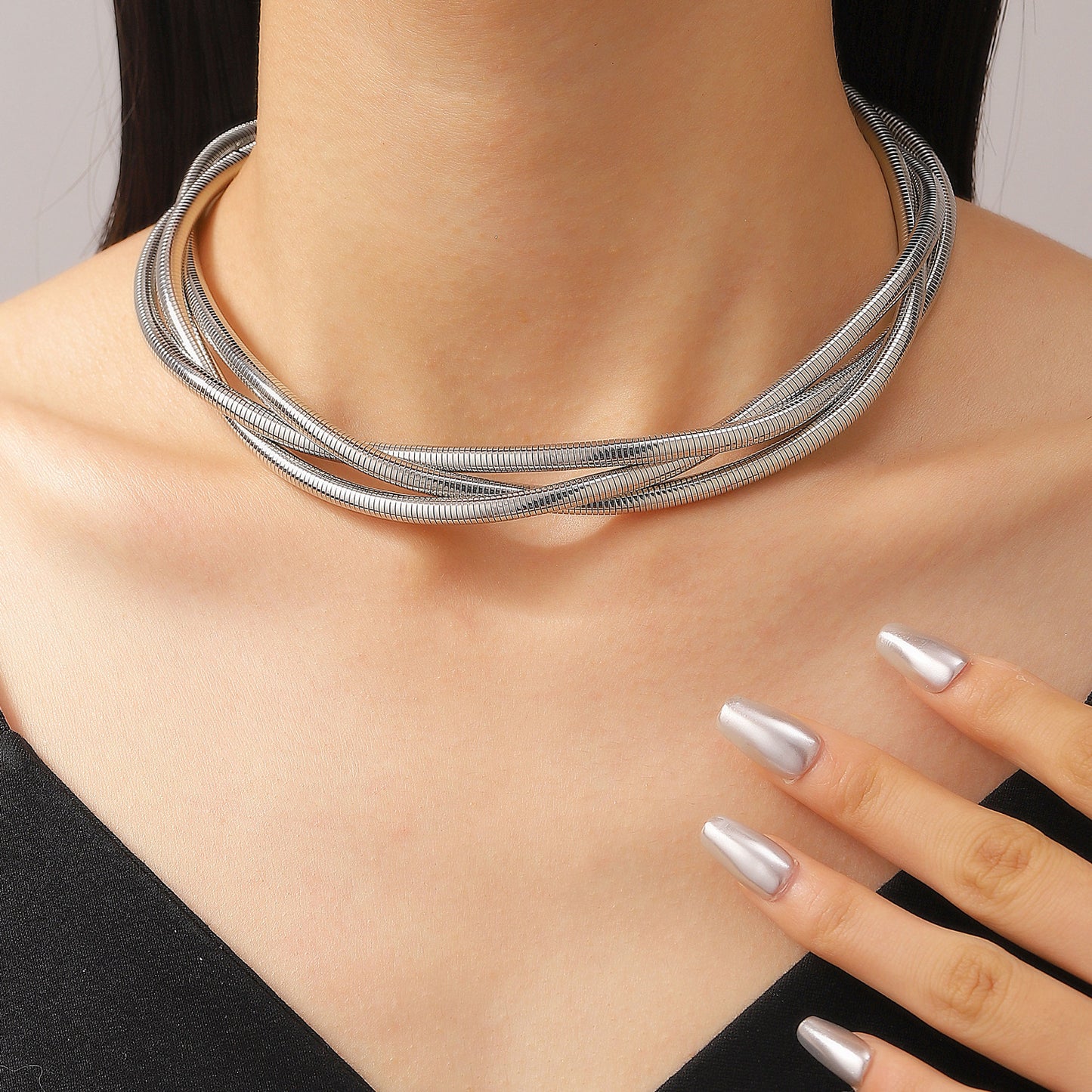 Punk Hip-hop Luxury Geometric Alloy Plated Coil Choker Necklace and Bracelet Set