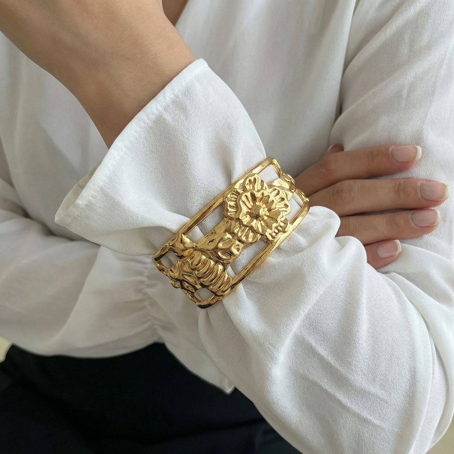 Elegant Geometric Irregular Leaf Wide Open Cuff Stainless Steel Bracelet
