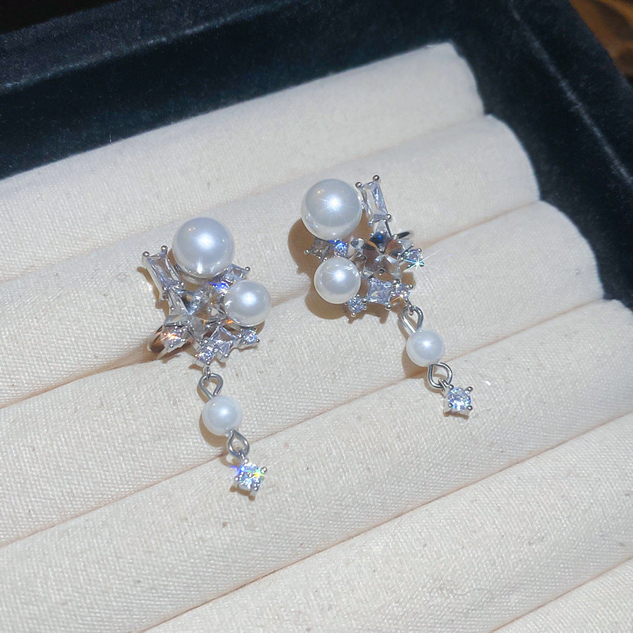 Minimalist Luxury Pearl Stud Earrings with Zircon Inlay for Women Butterfly-Shaped Ear Cuff
