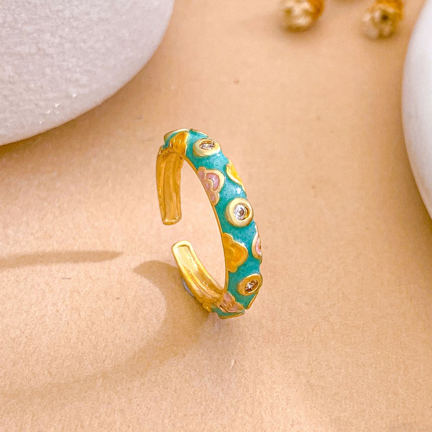 Vintage Sweet Enamel Gold Plated Brass Heart Open Ring for Women