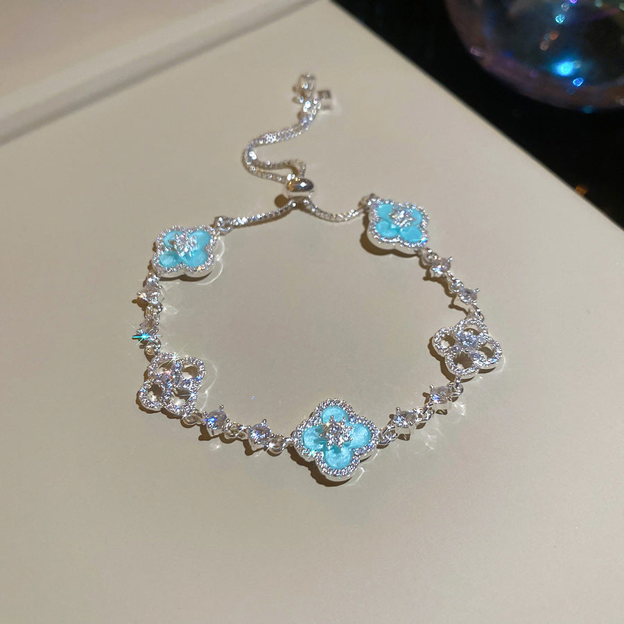 Sweet Minimalist Geometric Floral Brass Bracelet with Cubic Zirconia Inlay for Women