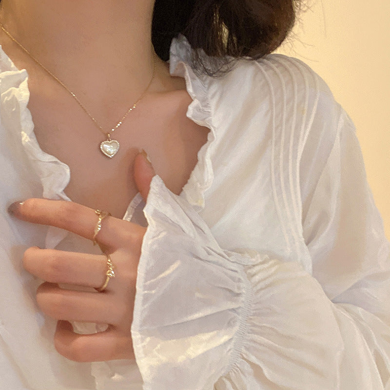 Minimalist Heart-Shaped Titanium Steel Necklace with Rhinestone Inlay for Women, Delicate Clavicle Chain