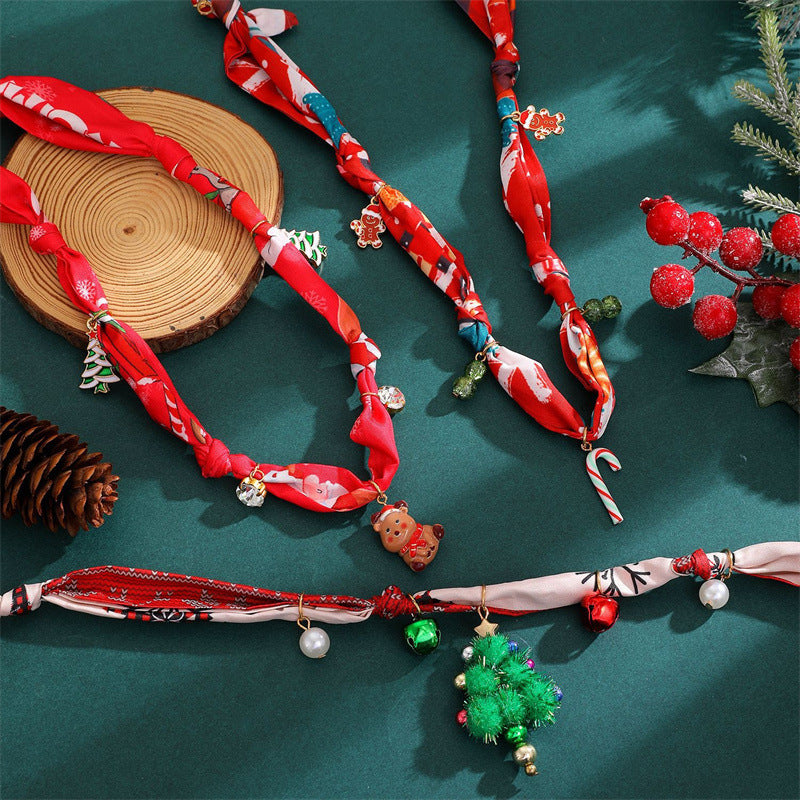 Casual Alloy Plated Christmas Tree and Reindeer Pendant Necklace for Women