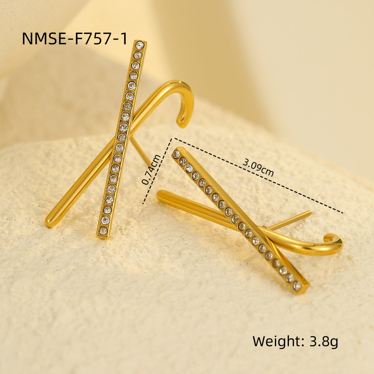 Orecchini da donna stile vintage in acciaio inossidabile con linea incrociata, intarsio in zircone e placcatura in oro 18 carati