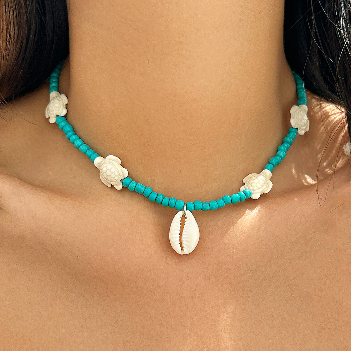 Collana in resina a forma di stella a tema spiaggia vintage da donna con ciondolo a conchiglia e catena a sfere perline
