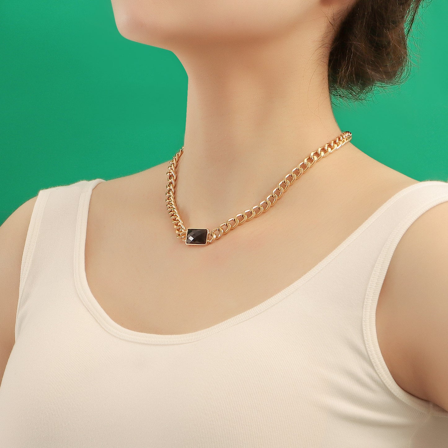 Geometric Black Alloy Pendant Necklace with Plated Finish for Women Locket Chain Style