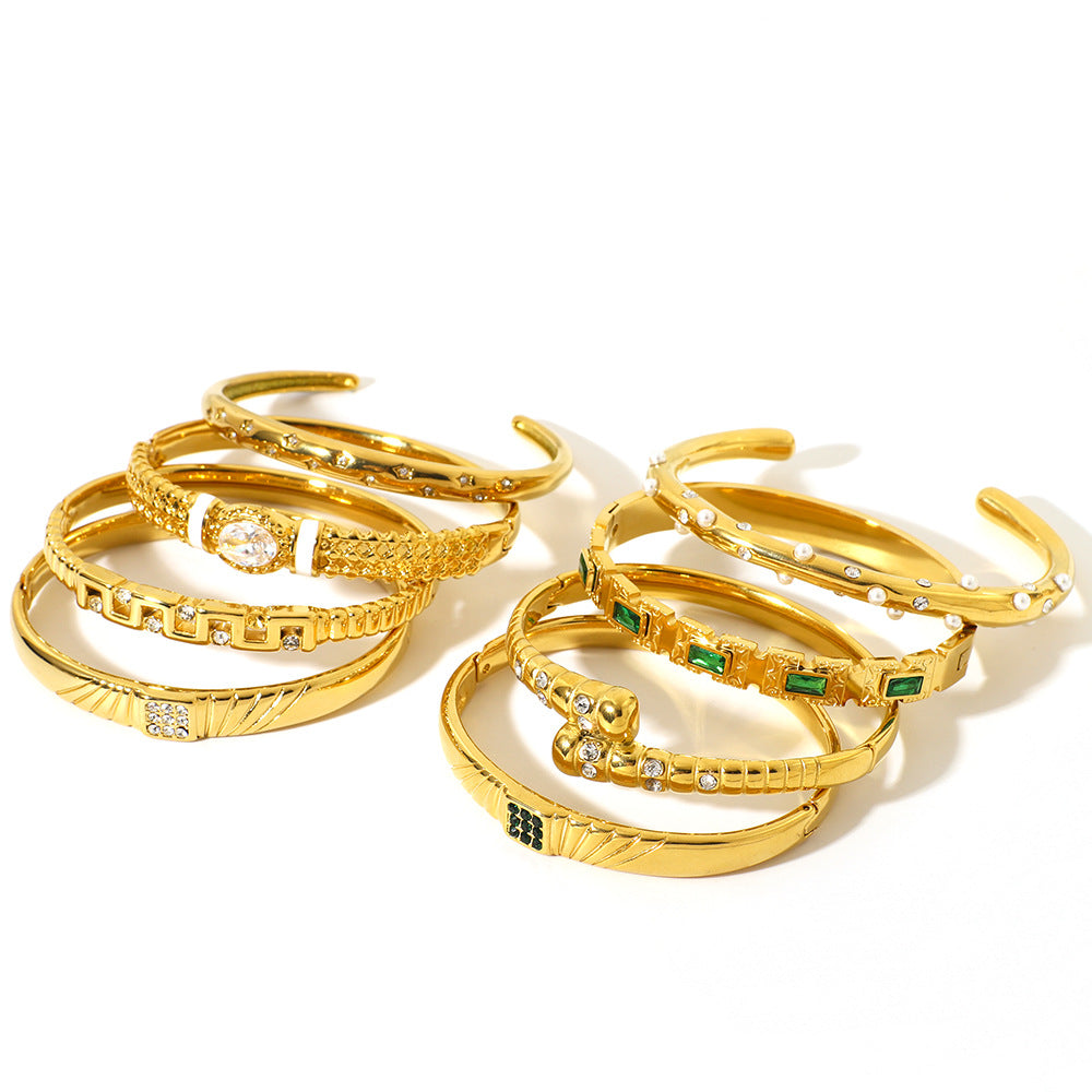 Bracciale da donna in acciaio inossidabile geometrico minimalista con placcatura sottovuoto in oro 18 carati