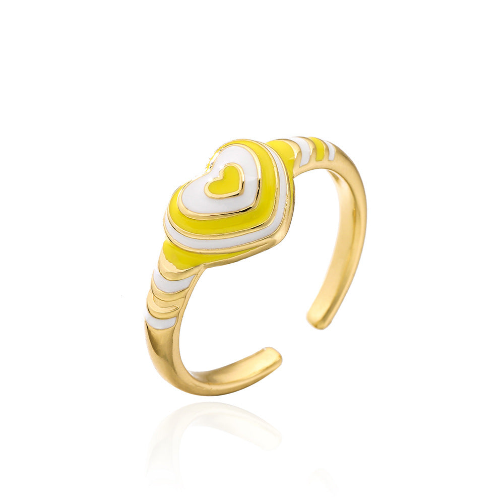 Anello a cuore aperto geometrico vintage da donna in rame placcato oro 18 carati e finitura smaltata