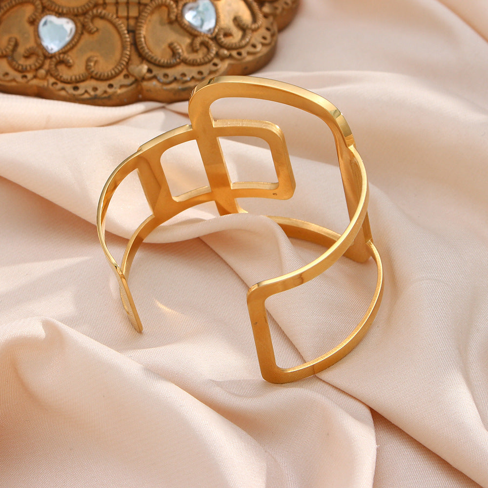 Fashionable Geometric Open Bangle Bracelet in Stainless Steel with 18K Gold Plating