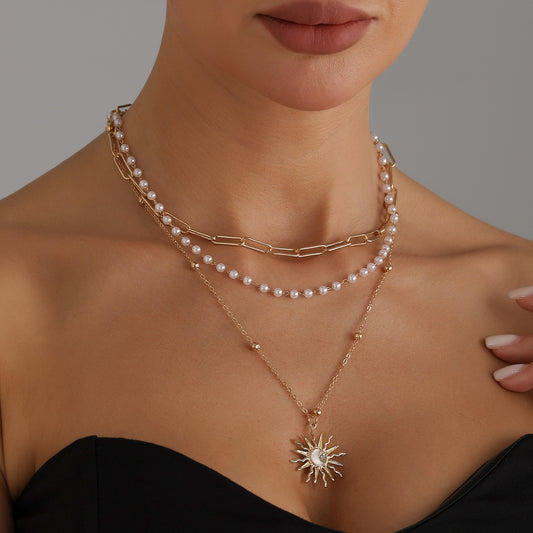 Collar Colgante Girasol Retro con Cadena de Perlas Multicapa de Aleación para Mujer, Elegante Cadena de Clavícula a la Moda