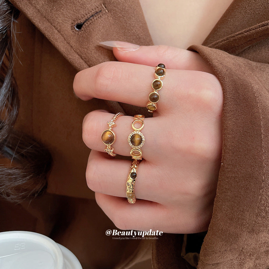Anello in Occhio di Tigre Geometrico Stile Malaard con Intarsio in Zirconi per Donna, Anello da Dito Regolabile Lusso Minimalista