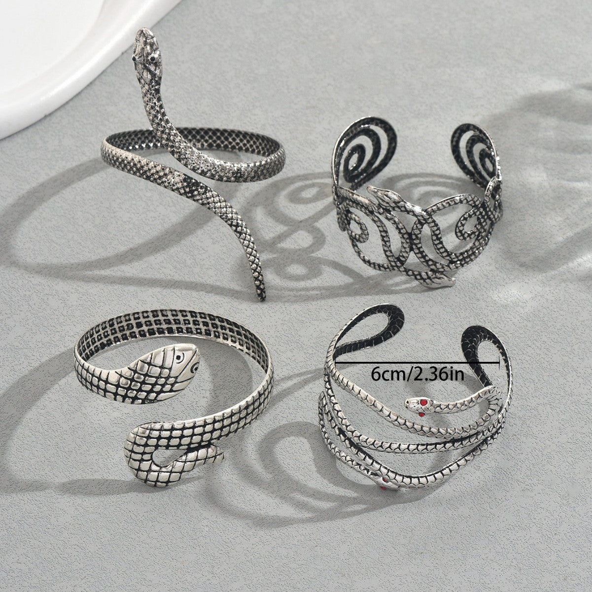 Pulsera de aleación con forma de serpiente estilo Hip Hop con incrustaciones de diamantes de imitación, brazalete ajustable para mujer