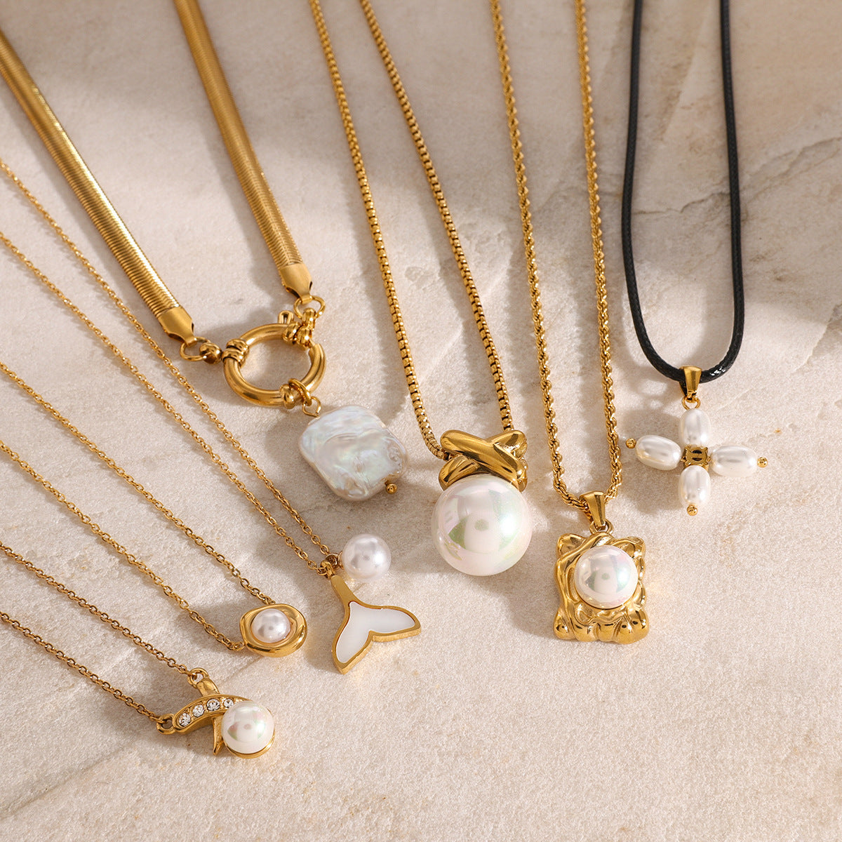 Sweet Geometric Stainless Steel Plated Necklace with Titanium Steel Pearl Pendant for Women