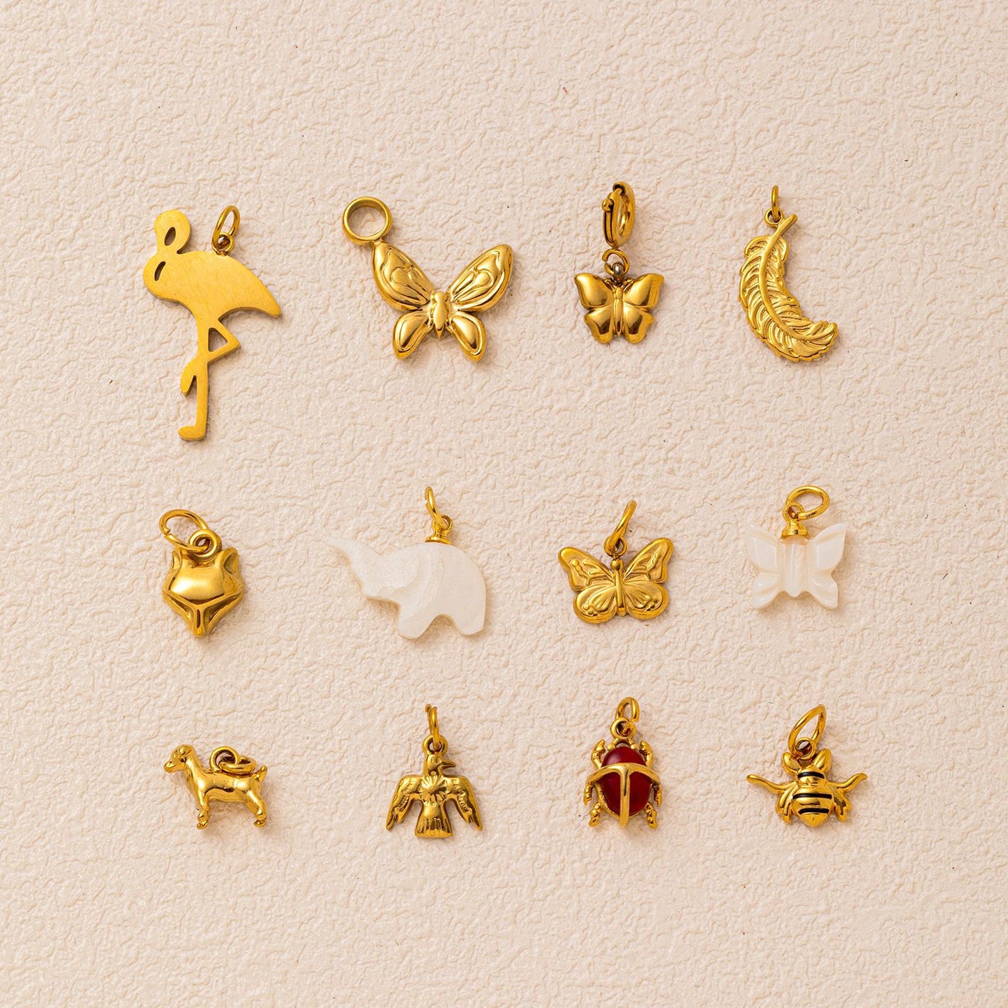 Vintage 18K Gold Plated Stainless Steel Animal Pendant Charm Bar for Women