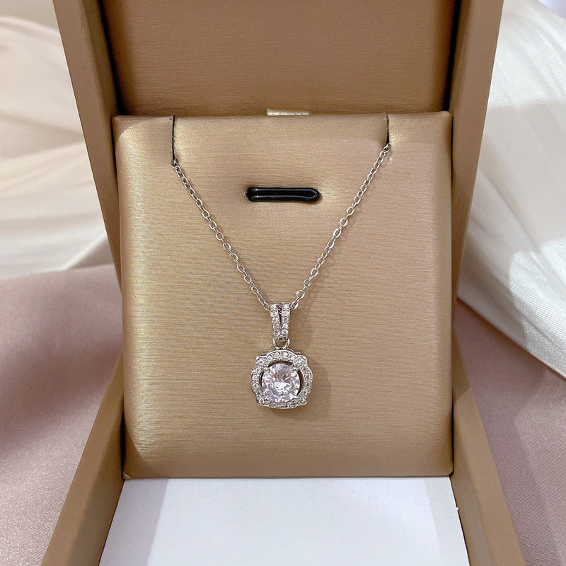 Collana girocollo da donna con ciondolo a zircone geometrico, minimalista, di lusso, in acciaio al titanio