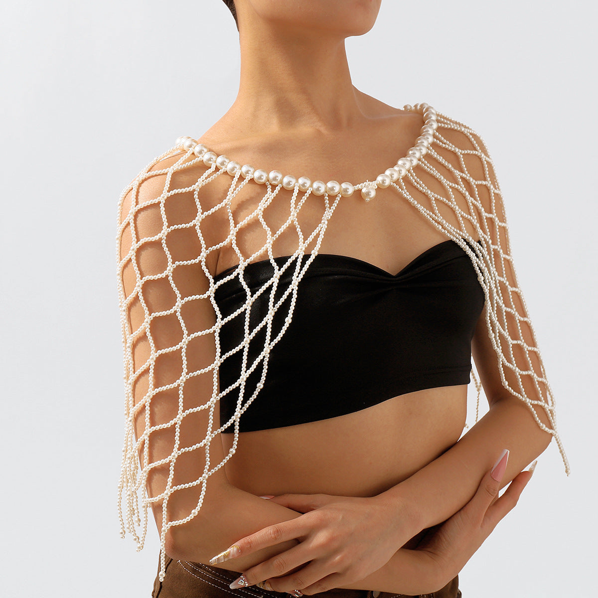 Catenina da corpo geometrica dolce e audace con perle finte, gioielli in stile lussuoso fatti a mano per donne