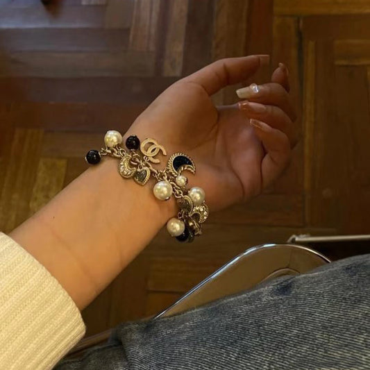 Luxury Elegant Gold Plated Brass Double C Letter Enamel Pearl Bracelet for Women