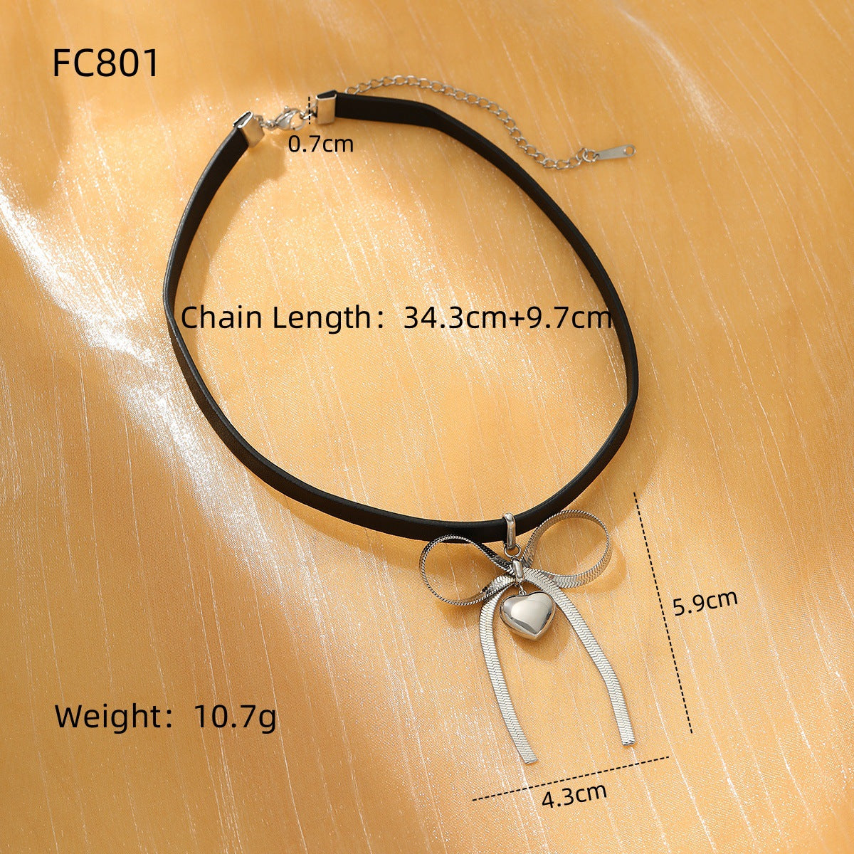 Collana da donna minimalista in acciaio al titanio a forma di fiocco con finitura placcata e accento in pelle