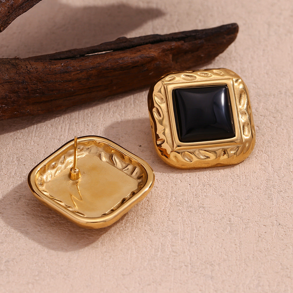 Orecchini a perno quadrati geometrici neri in acrilico in stile vintage in acciaio inossidabile con placcatura in oro 18 carati da donna