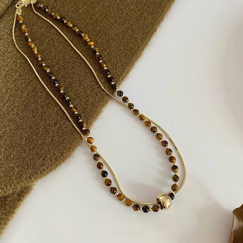 Collana Sweet Dopamine con perle barocche in lega di zinco con finitura placcata e ciondolo geometrico, delicata catena a clavicola da donna