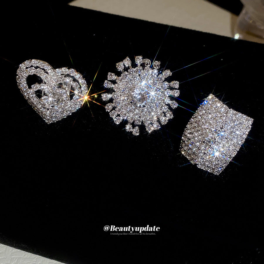 Anello da Donna Aperto Quadrato Geometrico alla Moda con Strass Intarsiato in Acciaio al Titanio, Anello da Dito Lussuoso Minimalista