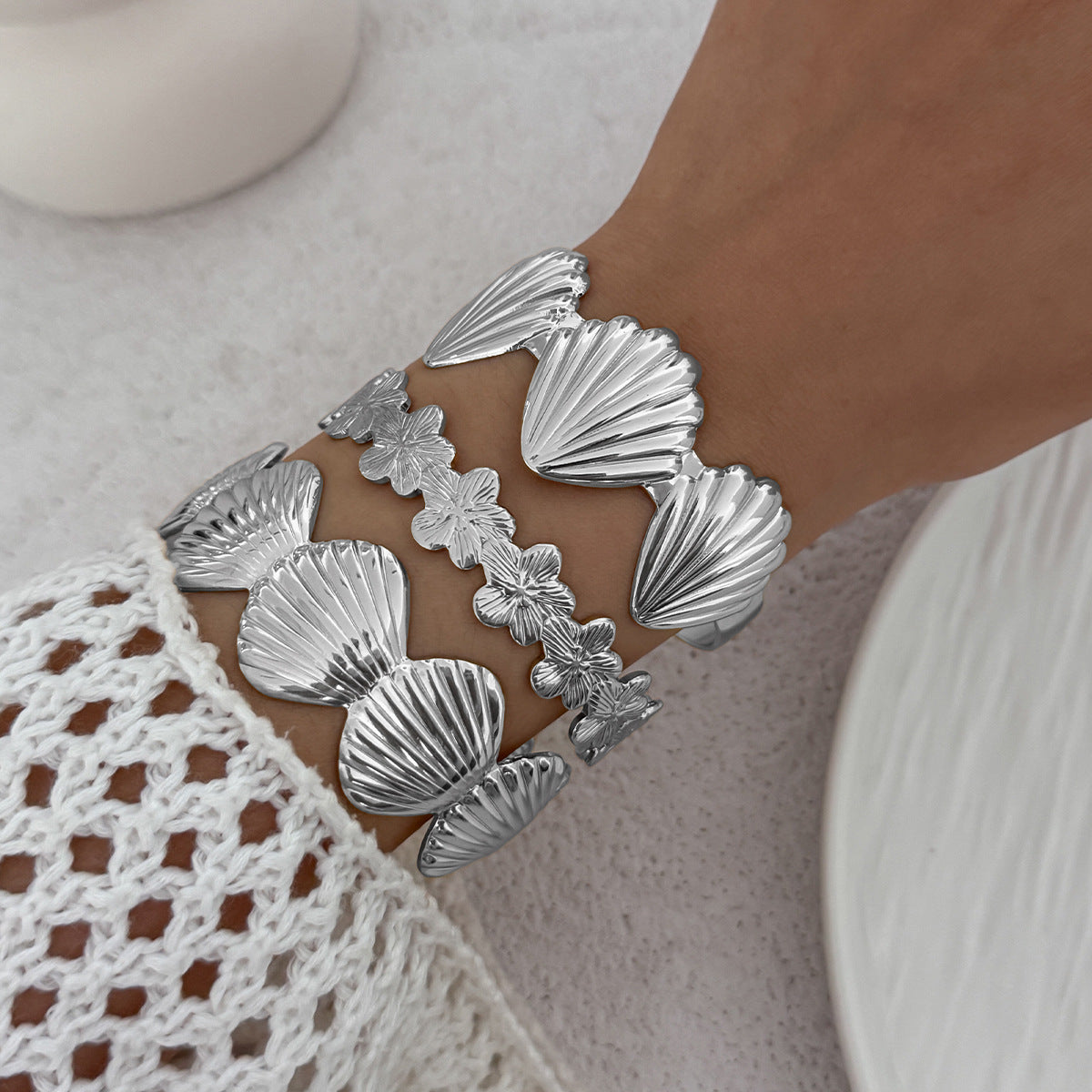 Vacation Style Floral Seashell Open Bangle Bracelet for Women in Plated Metal