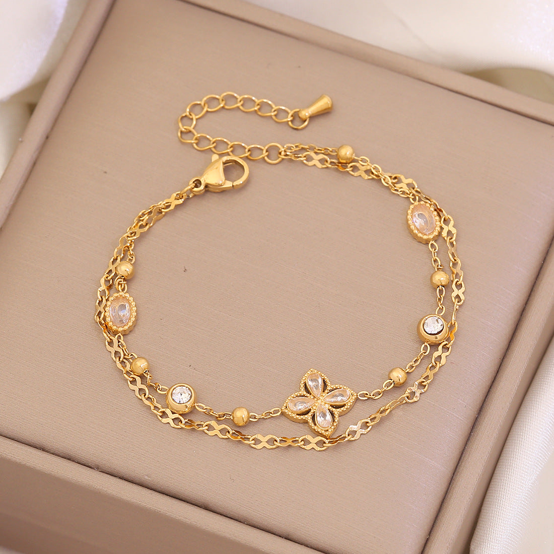 Natural Floral Pearl-Look Double-Layer Bracelet in Stainless Steel with Rhinestone Accents for Women