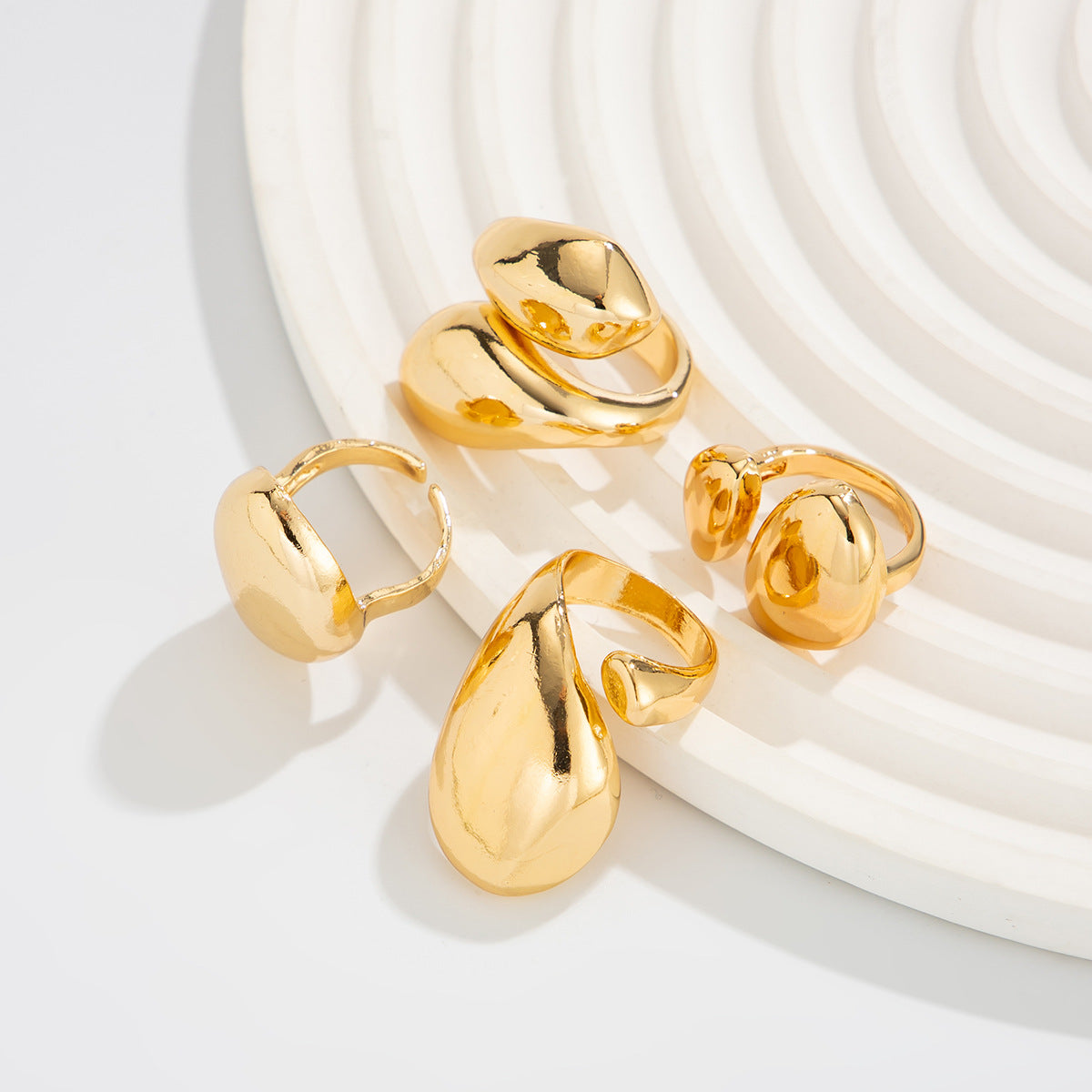 Minimalist Geometric Zinc Alloy Plated Ring Set for Women