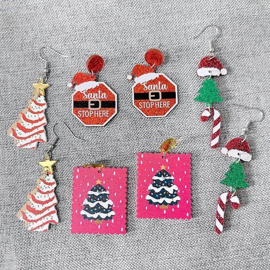 Orecchini in Acrilico a Tema Natalizio con Cappello da Babbo Natale, Albero e Pupazzo di Neve per Donna, Gioielli Festivi per le Feste