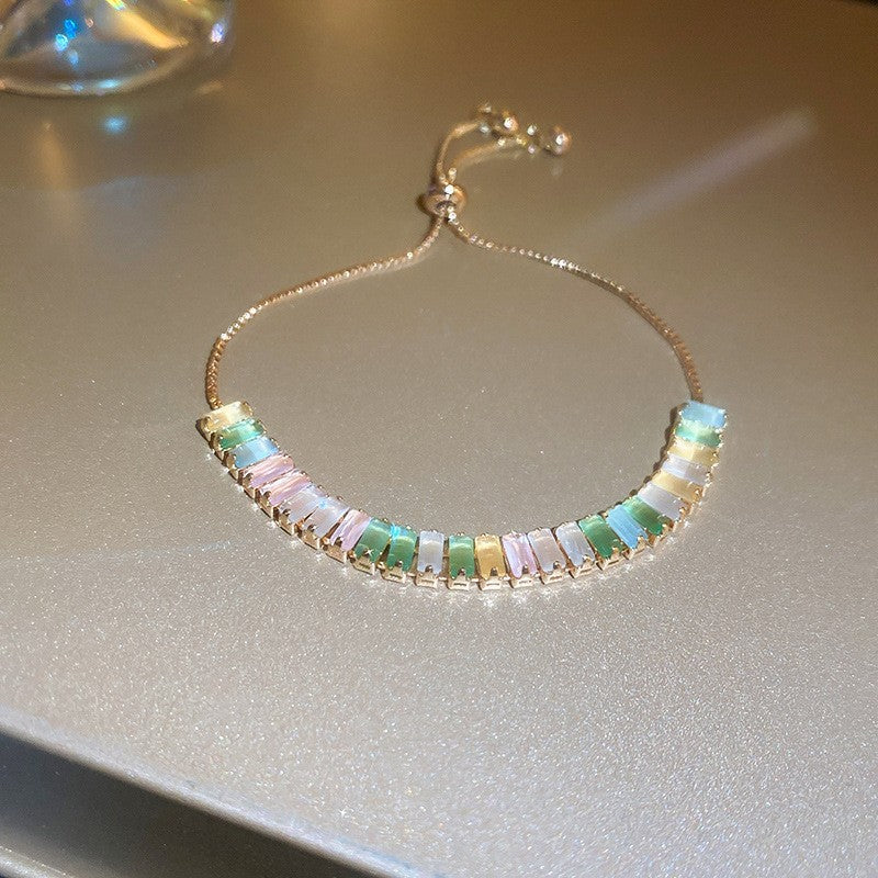 Elegant Heart-Shaped Gold-Plated Zirconia Bracelet for Women with Delicate Luxury Aesthetic