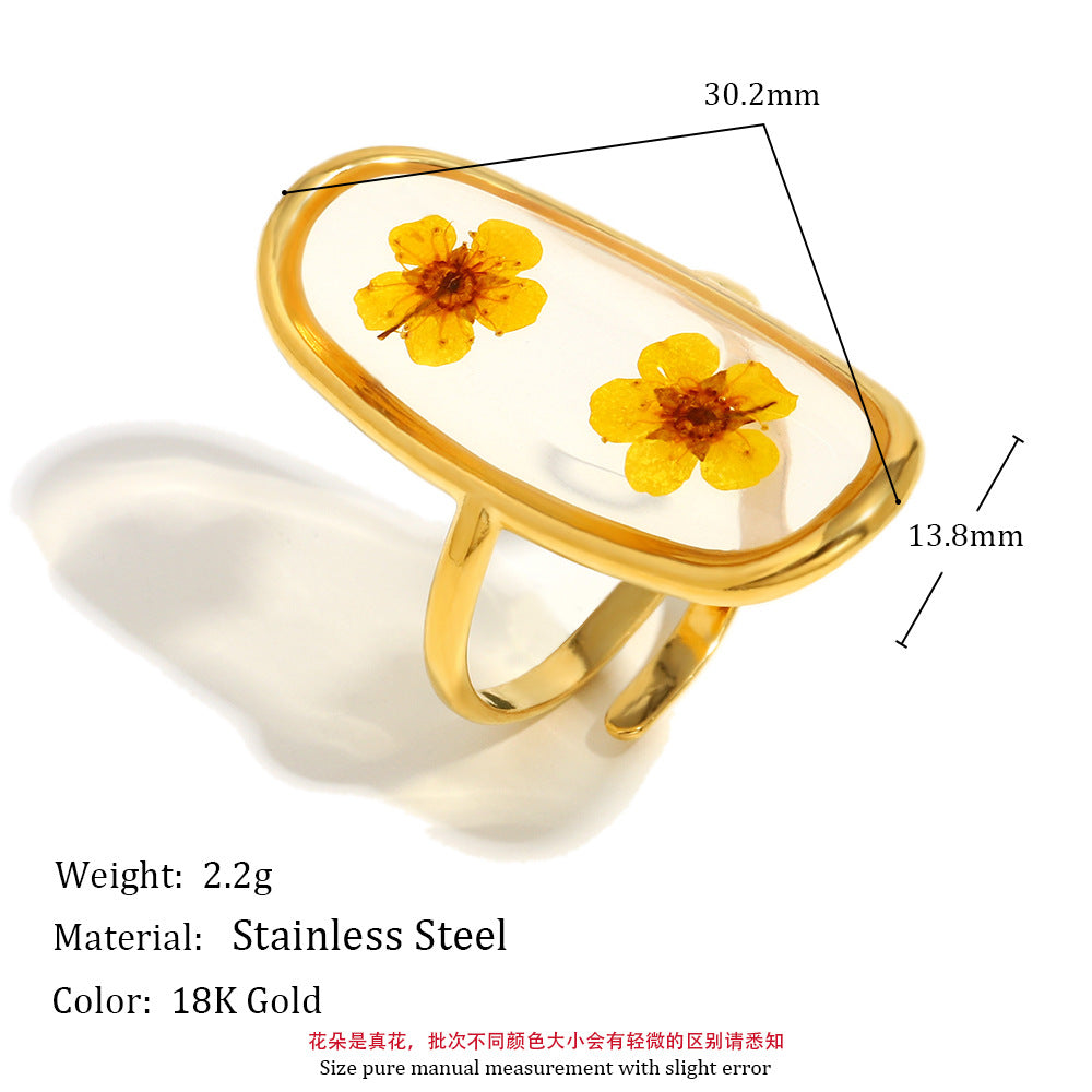 Fashion Minimalist Flower-Shaped Stainless Steel Ring with 18K Gold Plating and Pressed Floral Acrylic Accent