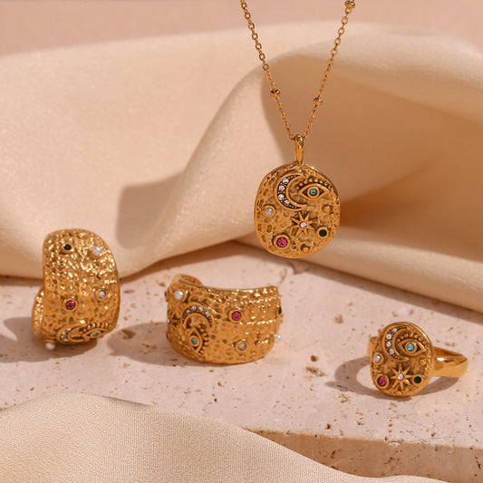 Collar con colgante minimalista geométrico de estrella y luna para mujer de acero inoxidable con chapado en oro de 18 quilates