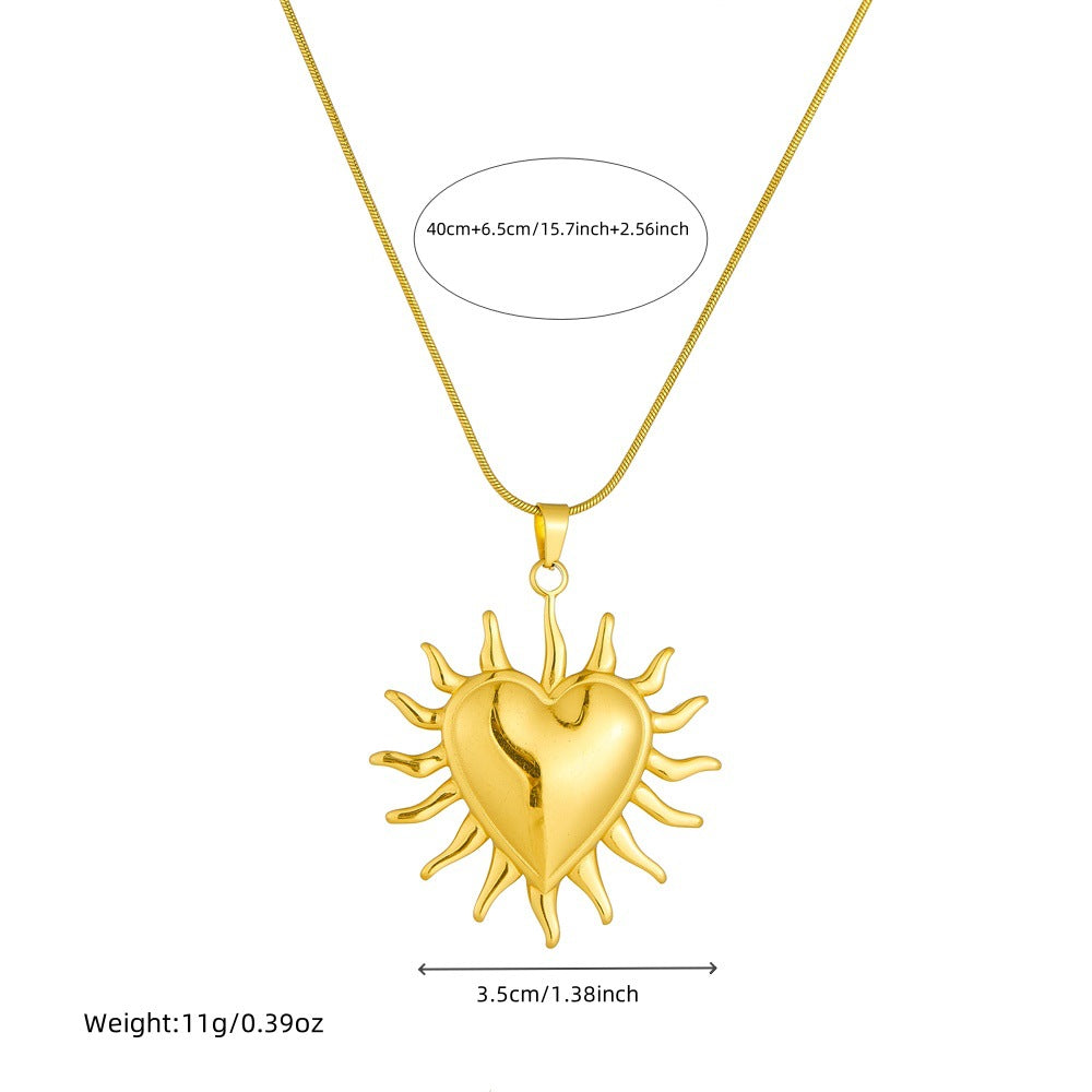 Fashionable Heart-Shaped Gold-Plated Stainless Steel Pendant Necklace with Snake Chain for Women