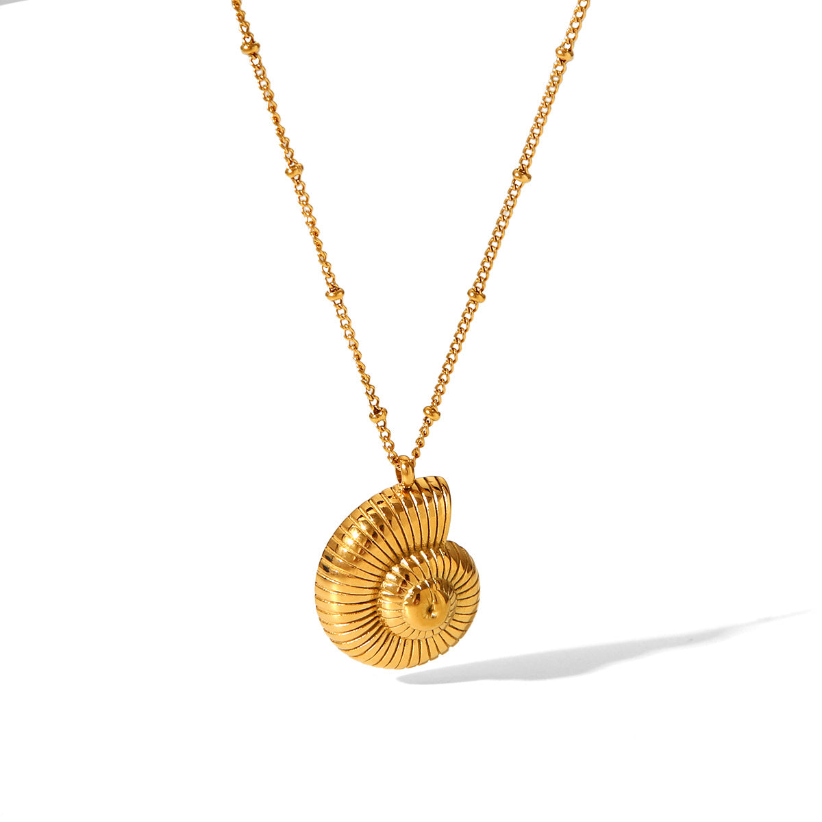 Ins Style 18K Gold Plated Geometric Conch Shell Pendant Titanium Steel Necklace for Women
