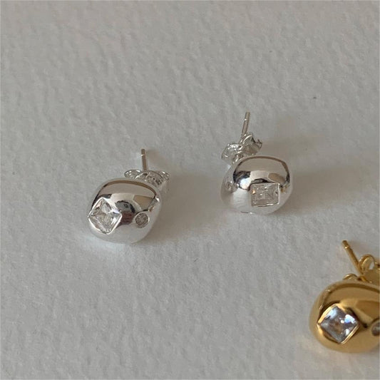 Minimalist Letter-Shaped 925 Sterling Silver Stud Earrings with Rhinestone Inlay and Polished Finish