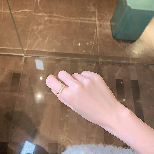 Original Design Geometric Copper Gold-Plated Ring for Women with Irregular Shape and Minimalist Band