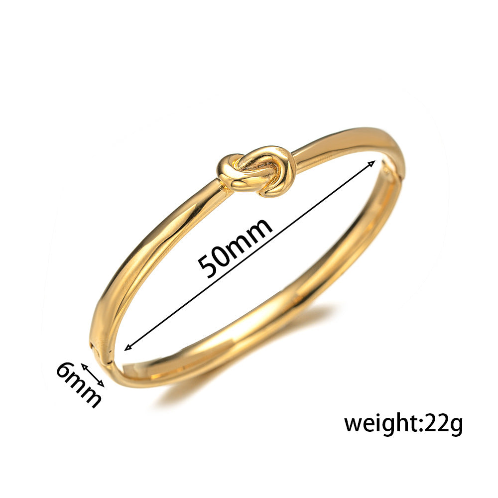 Minimalist Elegant Knoted Heart-Shaped Stainless Steel Bracelet with Vacuum Plating for Sensitive Skin