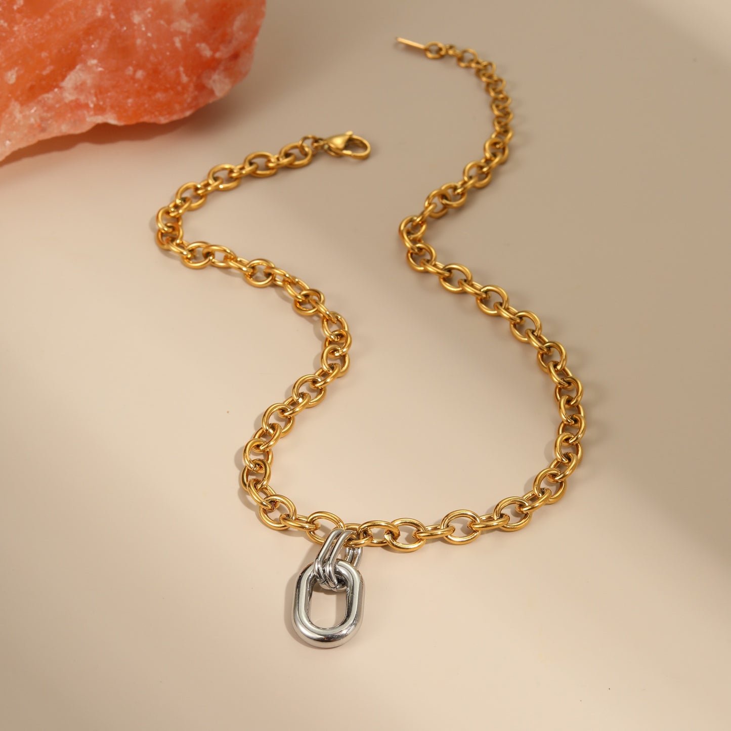 Collana con clavicola geometrica minimalista in acciaio inossidabile placcato oro e argento