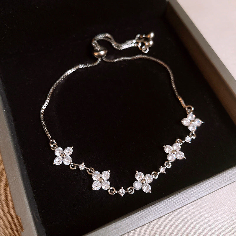 Luxury Elegant Geometric Alloy Plated Bracelet with Cubic Zirconia for Women