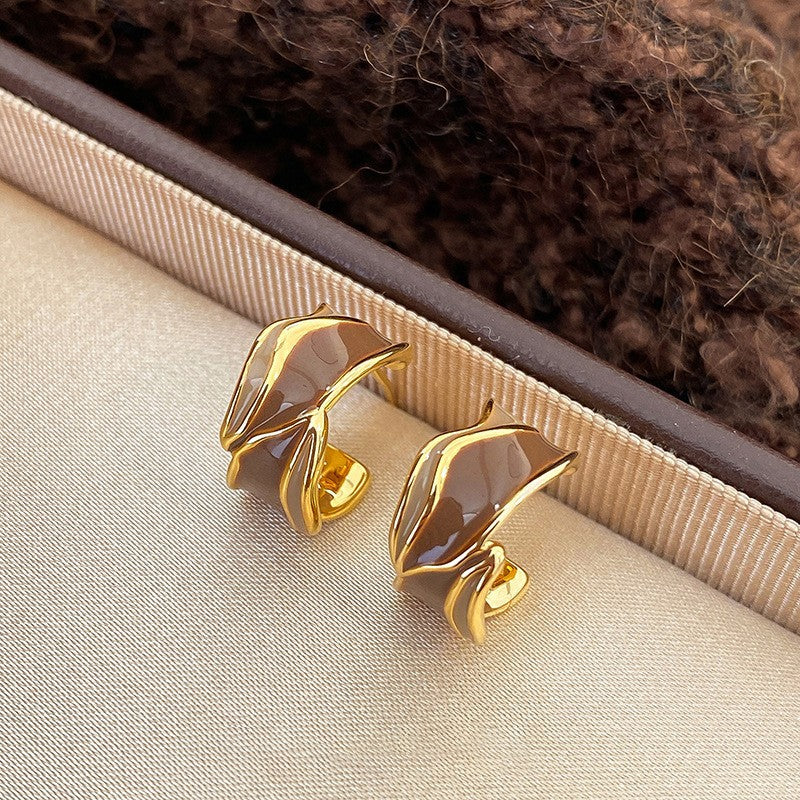 Orecchini a perno geometrici irregolari elettroplaccati di lusso da donna con perni in acciaio