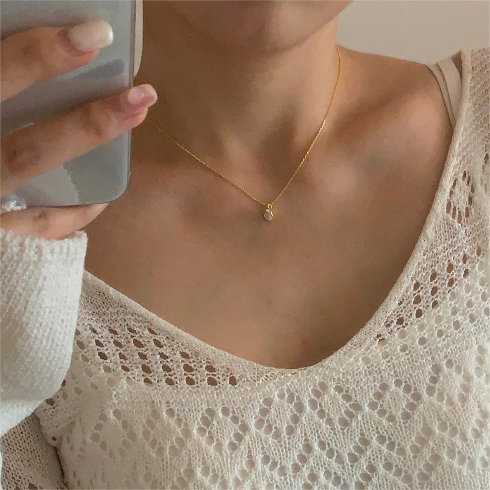 Minimalist Geometric Tulip Pendant Necklace in 925 Sterling Silver with Rhinestone Inlay on Snake Chain
