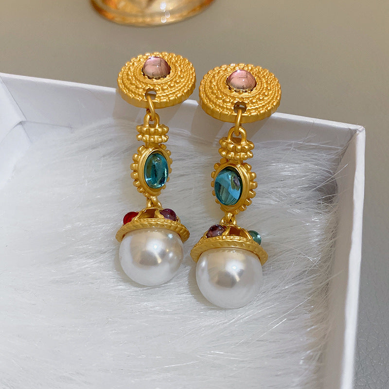Conjunto de pendientes, collar y pulsera de aleación floral vintage, set de joyería minimalista chapado en oro para mujer