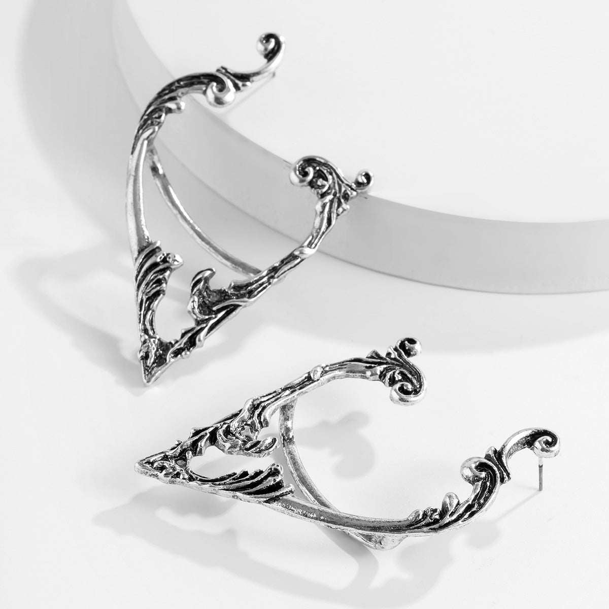 Gothic Streetwear Geometric Floral Plated Alloy Ear Cuff for Women