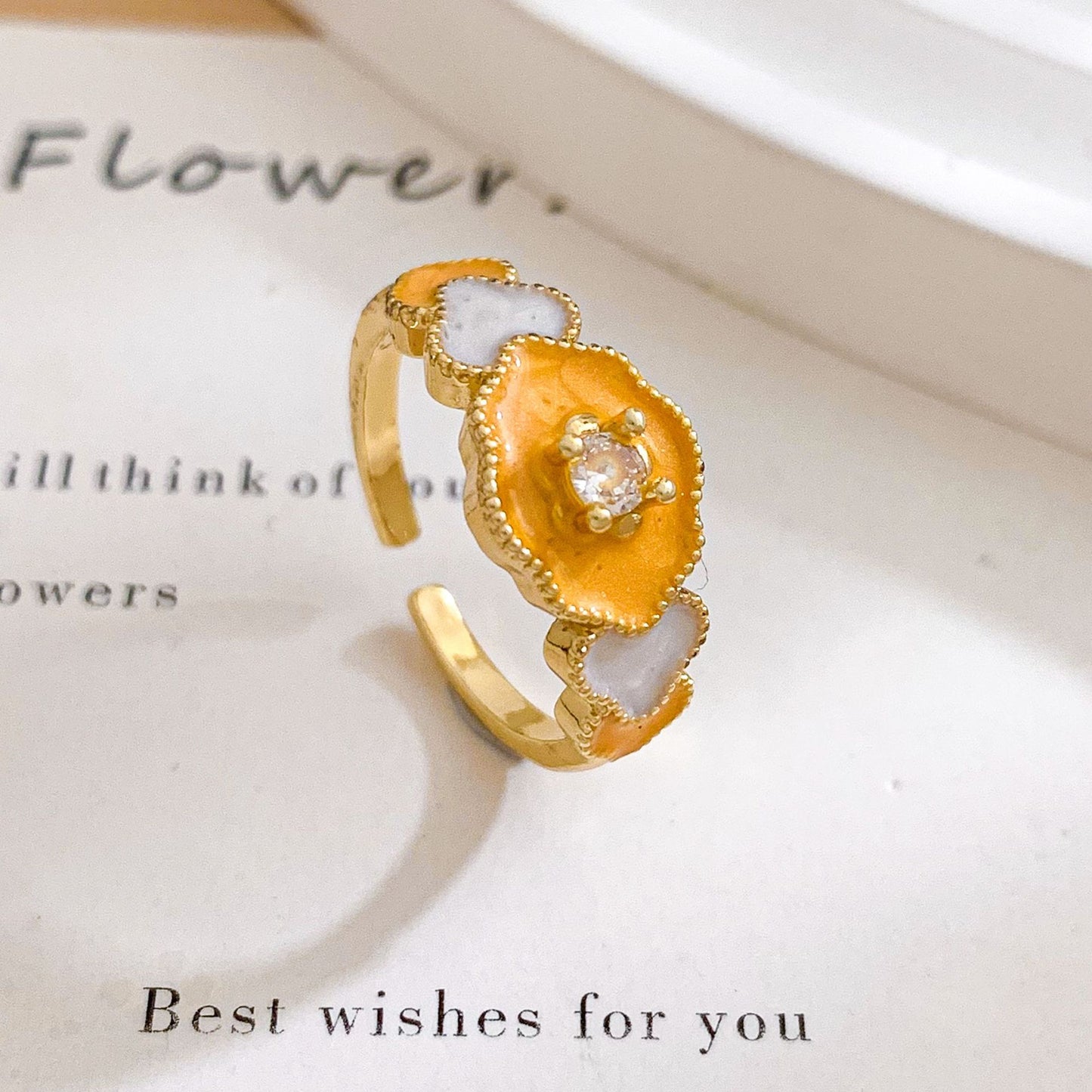 Anello aperto dolce floreale in ottone placcato oro da donna
